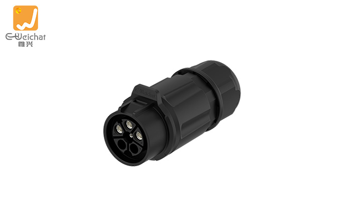 LP28-3P对插L塑料正装-1 686x418.jpg