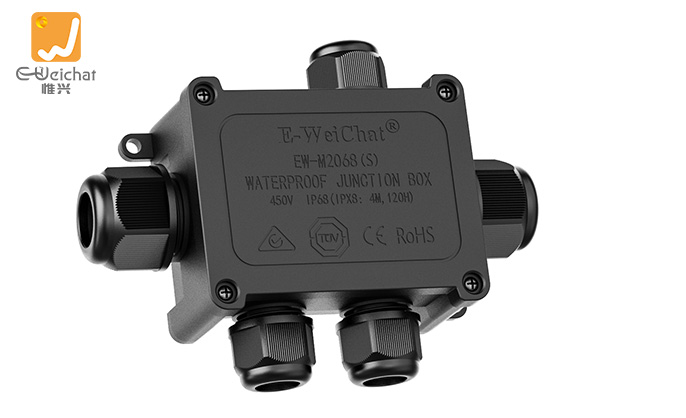 2068S-5T 686x418.jpg
